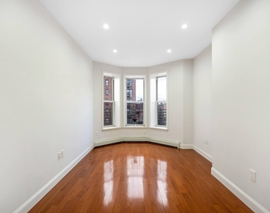 8635 Ft Hamilton Parkway - Photo Thumbnail 1