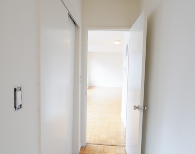151 Lexington Avenue - Photo Thumbnail 10