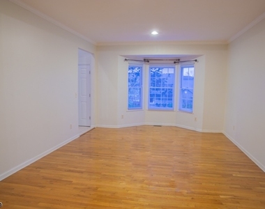 4 Lewis Hollow Rd - Photo Thumbnail 7