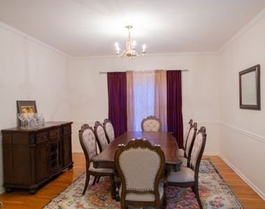 4 Lewis Hollow Rd - Photo Thumbnail 2