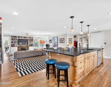 20 Bayonne Avenue - Photo Thumbnail 5