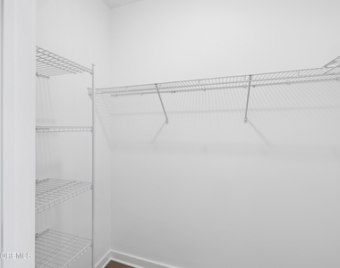 301 Memorial Drive - Photo Thumbnail 14