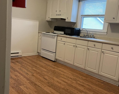 159 Port Monmouth Road - Photo Thumbnail 1
