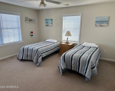 211 Trenton Avenue - Photo Thumbnail 19