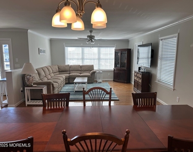 211 Trenton Avenue - Photo Thumbnail 8