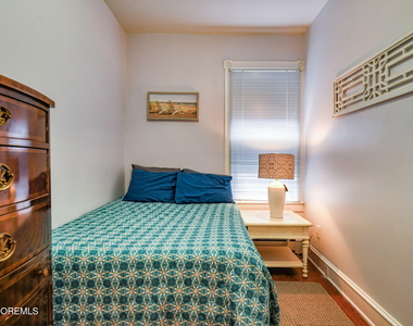 120 Mount Tabor Way - Photo Thumbnail 9