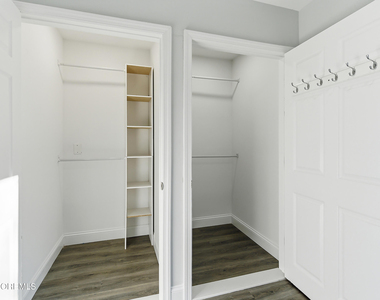 105 Floyd Lane - Photo Thumbnail 15