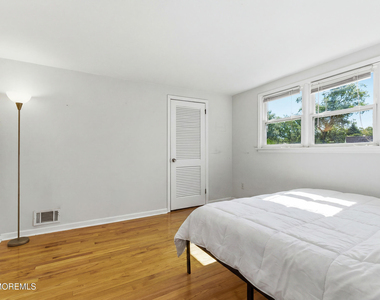 506 Woodland Road - Photo Thumbnail 25