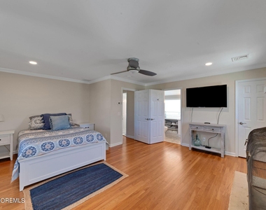 340 Bay Lane - Photo Thumbnail 69