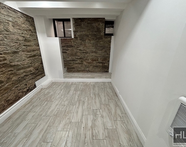West 53rd Street - Photo Thumbnail 9