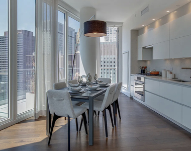 East 44th Street - Photo Thumbnail 1