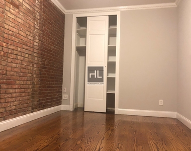 E 102nd St. - Photo Thumbnail 3