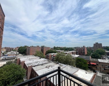 Northern Boulevard - Photo Thumbnail 16