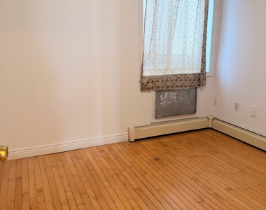 133-42 37th Avenue - Photo Thumbnail 10