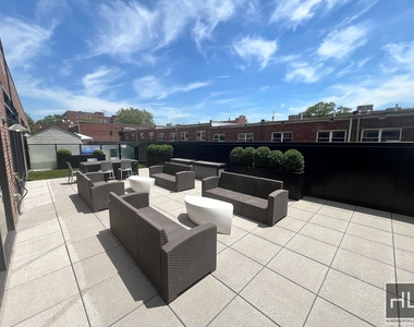 Northern Boulevard - Photo Thumbnail 17