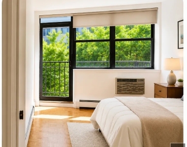 West 19 Street - Photo Thumbnail 2