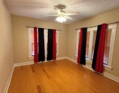 1018 Portland Avenue - Photo Thumbnail 4