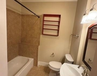 1018 Portland Avenue - Photo Thumbnail 5
