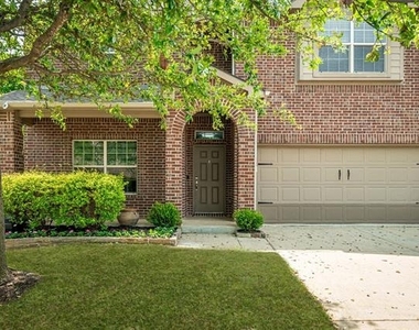 10121 Sailboard Drive - Photo Thumbnail 4