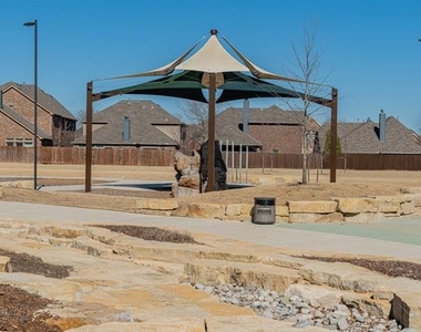 10121 Sailboard Drive - Photo Thumbnail 36