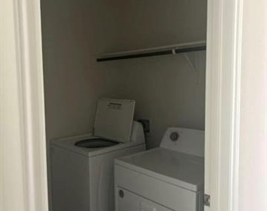 3417 Sweetwater Way - Photo Thumbnail 6