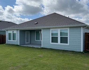 504 Saddle Blanket Drive - Photo Thumbnail 17