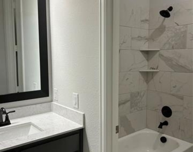 2216 Moonstruck Place - Photo Thumbnail 12