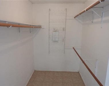 248 Jefferson Parkway - Photo Thumbnail 13