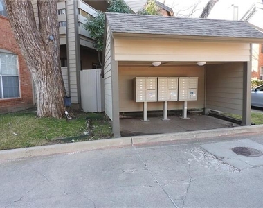 248 Jefferson Parkway - Photo Thumbnail 18