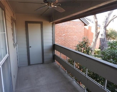 248 Jefferson Parkway - Photo Thumbnail 16
