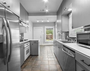 1921 Ben Hall Court - Photo Thumbnail 18
