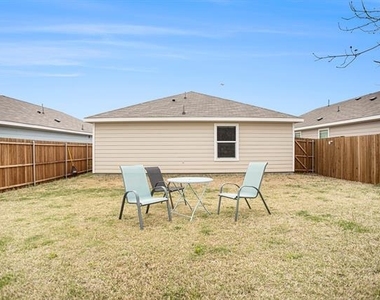 3624 Bluebird Lane - Photo Thumbnail 24