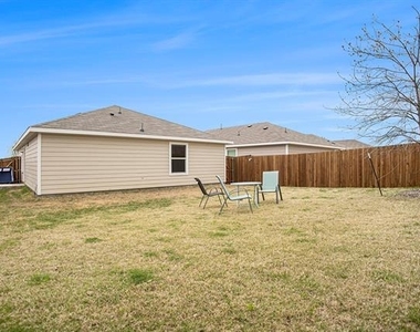 3624 Bluebird Lane - Photo Thumbnail 25