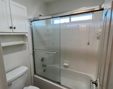 1200 Oakley Drive - Photo Thumbnail 16