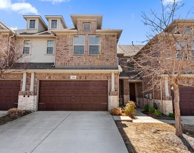 2716 Starburst Drive - Photo Thumbnail 1
