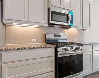 2716 Starburst Drive - Photo Thumbnail 12