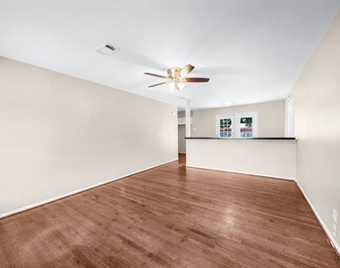 402 Vernet Street - Photo Thumbnail 13