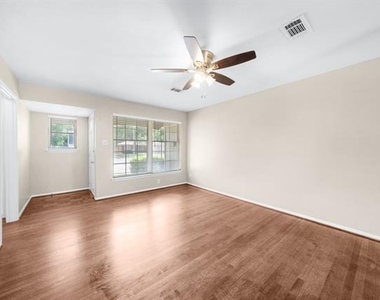 402 Vernet Street - Photo Thumbnail 11