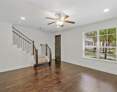 5208 Mcpherson Lane - Photo Thumbnail 3