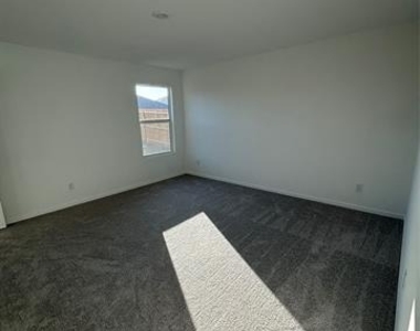 15004 Rangeland Road - Photo Thumbnail 6