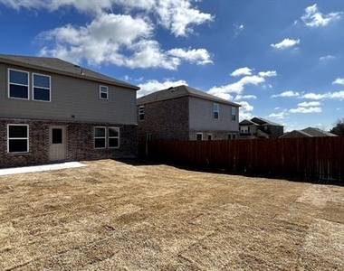 882 Breakwater Drive - Photo Thumbnail 20