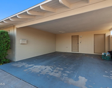 2548 N 68th Place - Photo Thumbnail 38