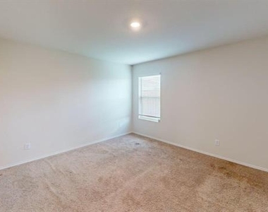5322 Longshadow Drive - Photo Thumbnail 8