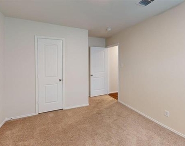 5322 Longshadow Drive - Photo Thumbnail 13