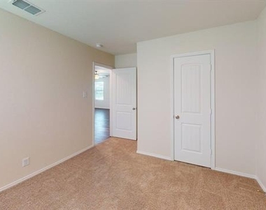 5322 Longshadow Drive - Photo Thumbnail 11