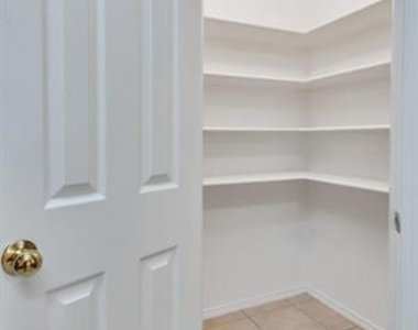 10217 Pear Street - Photo Thumbnail 14