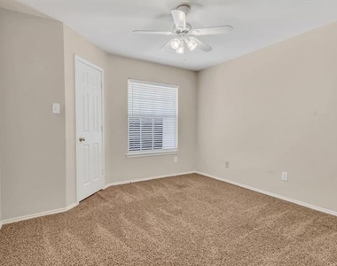 10217 Pear Street - Photo Thumbnail 23