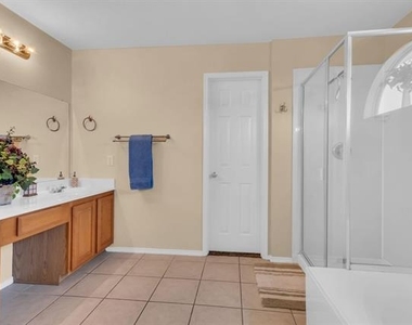 10217 Pear Street - Photo Thumbnail 20