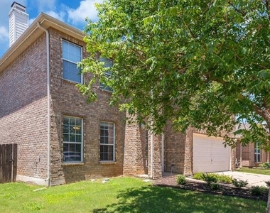 10217 Pear Street - Photo Thumbnail 1