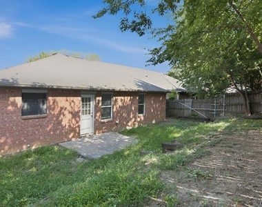 6317 Rockhaven Drive - Photo Thumbnail 25